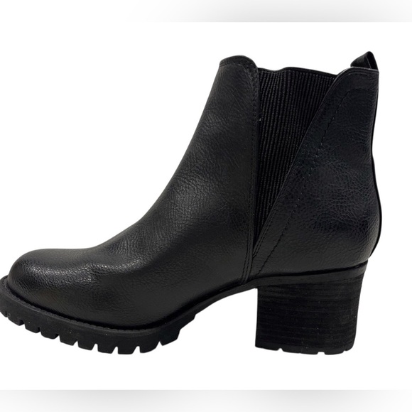 MIA Black Chunky Heel Jody Bootie in Black Women’s size 9 - Picture 3 of 14